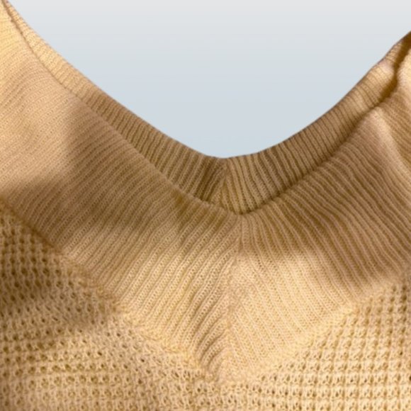 Yellow Oversized V Neck Waffle Sweater 4236 NWT Boutique - Picture 9 of 11
